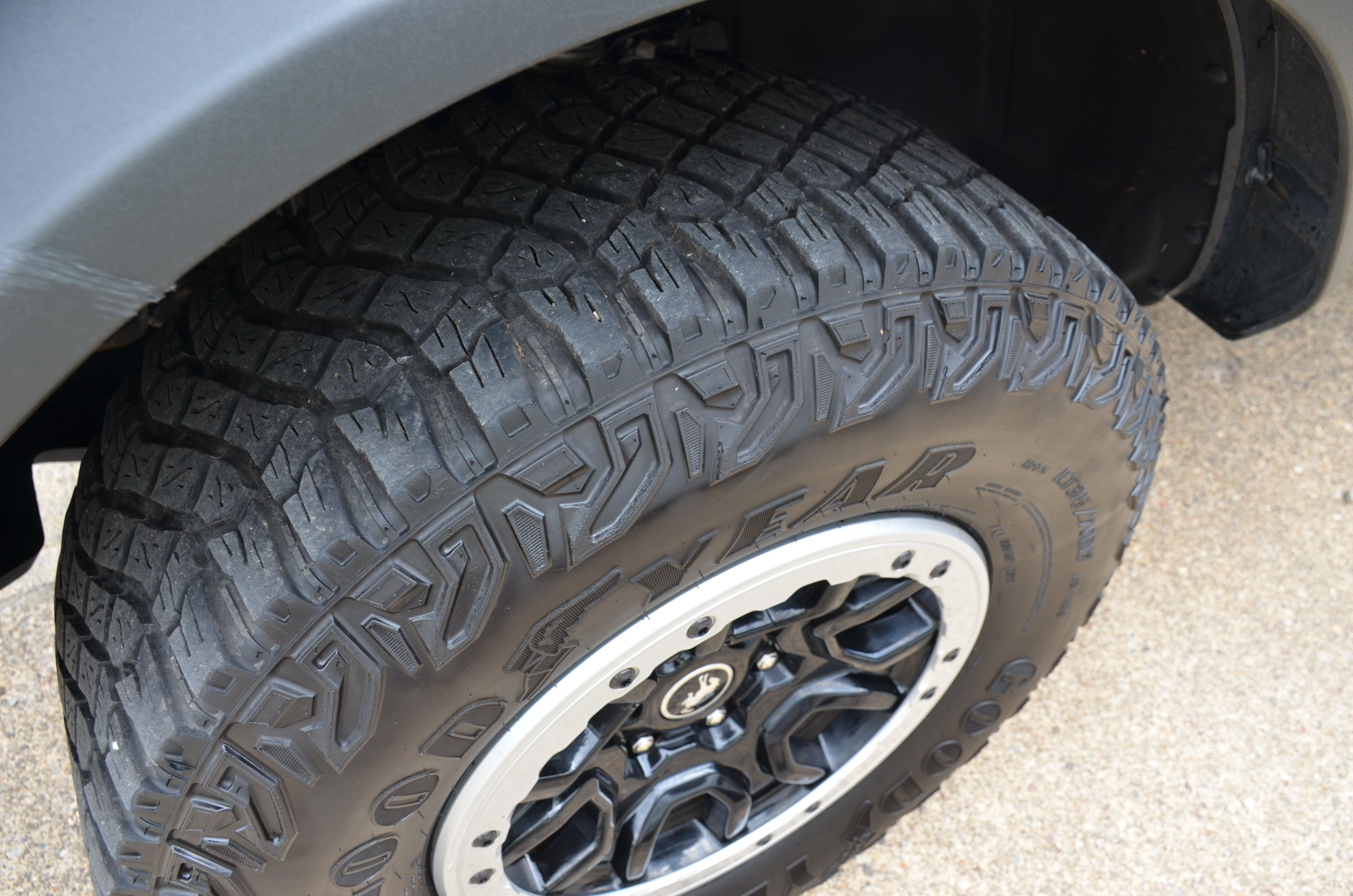 Used 2023 Ford Bronco Outer Banks w/ Sasquatch Package AWD/4WD image 12
