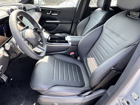 New 2025 Mercedes-Benz GLC 350e 4MATIC image 18