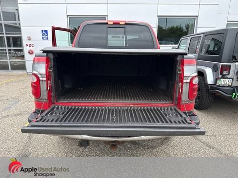 Used 2002 Ford F150 XLT AWD/4WD image 10