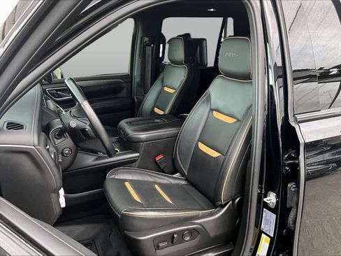 Used 2021 GMC Yukon AT4 w/ AT4 Premium Plus Package AWD/4WD image 8