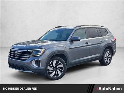 Used 2025 Volkswagen Atlas SE