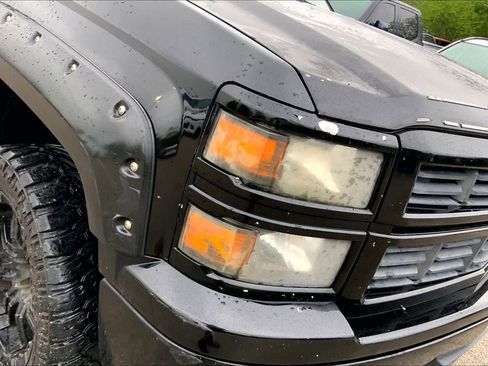 Used 2015 Chevrolet Silverado 1500 LT w/ All Star Edition AWD/4WD image 26