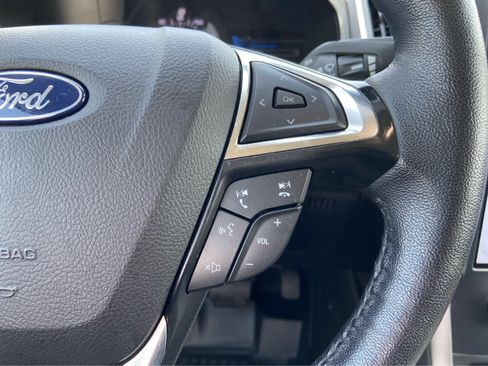 Used 2023 Ford Edge SEL w/ Convenience Package AWD/4WD image 19
