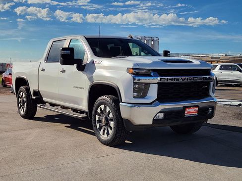 Used 2023 Chevrolet Silverado 2500 LT w/ Convenience Package AWD/4WD image 3
