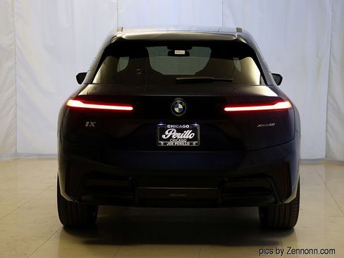 New 2026 BMW iX xDrive60 w/ M Sport Package image 7