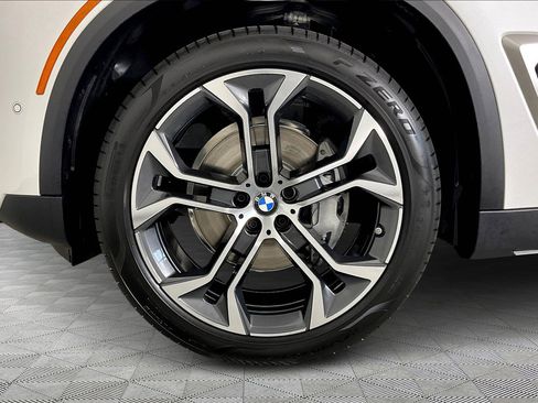 New 2026 BMW X5 xDrive40i image 16
