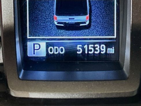 Used 2023 Toyota Tacoma TRD Off-Road image 10