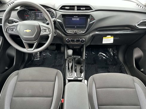 Certified 2023 Chevrolet TrailBlazer LT w/ Convenience Package image 12