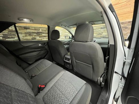 Used 2023 Chevrolet Equinox LT AWD/4WD image 35