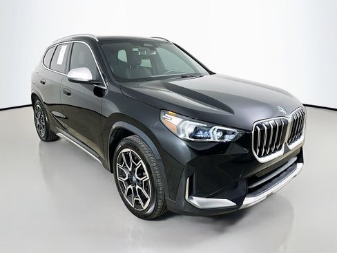 Used 2024 BMW X1 xDrive28i w/ Convenience Package AWD/4WD image 3