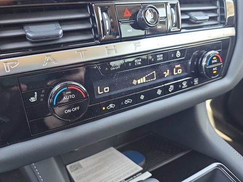 New 2026 Nissan Pathfinder SL AWD/4WD image 24