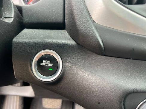 Used 2024 GMC Terrain SLE w/ Driver Convenience Package AWD/4WD image 30