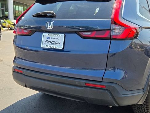 Used 2023 Honda CR-V EX-L image 5