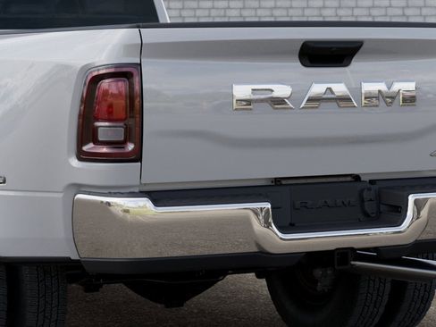 New 2026 RAM 3500 Tradesman image 12