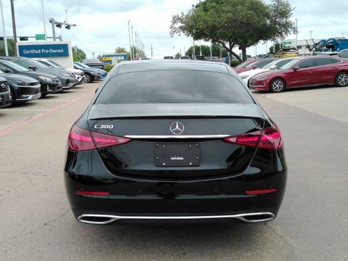 Used 2024 Mercedes-Benz C 300 Sedan image 9