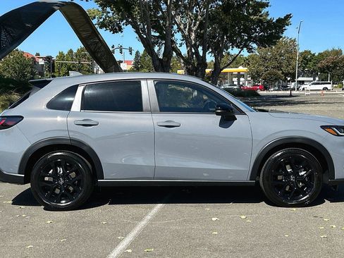 New 2024 Honda HR-V Sport image 3