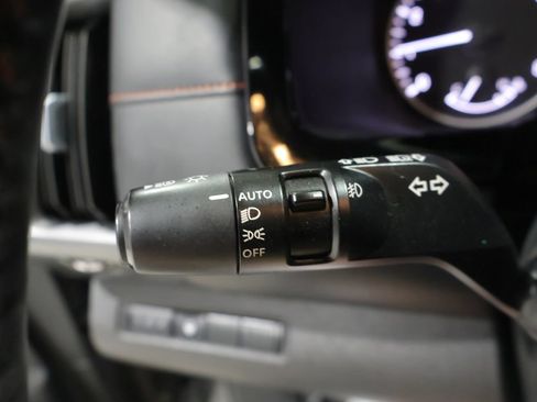 Used 2024 Nissan Pathfinder Rock Creek AWD/4WD image 34