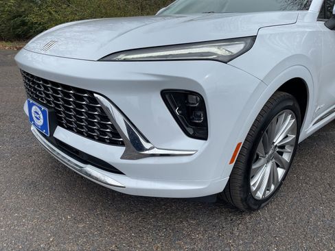 New 2026 Buick Envision Avenir AWD/4WD image 9