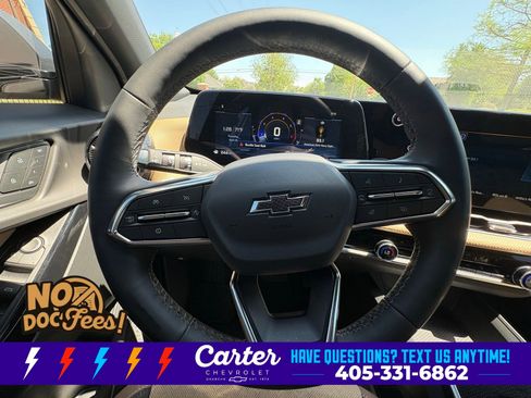 Used 2026 Chevrolet Equinox ACTIV w/ Convenience Package III image 29