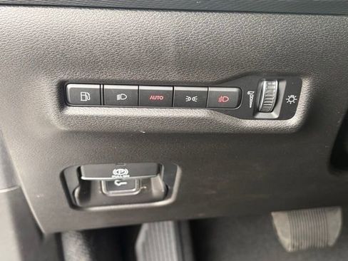 New 2026 Jeep Cherokee Limited AWD/4WD image 25
