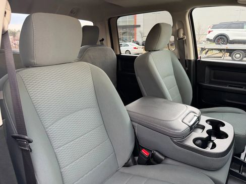 Used 2019 RAM 1500 Express AWD/4WD image 25