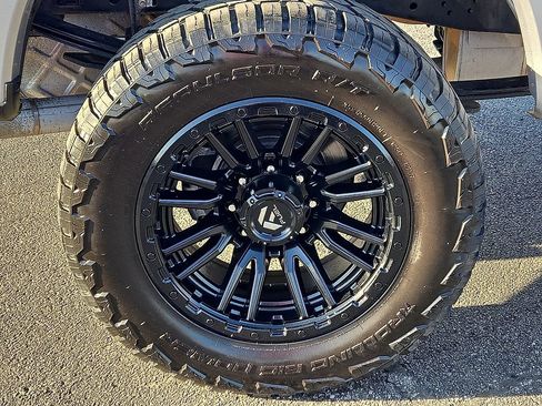 Used 2022 Ford F250 Lariat w/ Lariat Value Package image 7