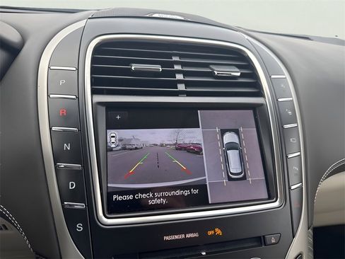 Used 2019 Lincoln Nautilus Black Label image 24