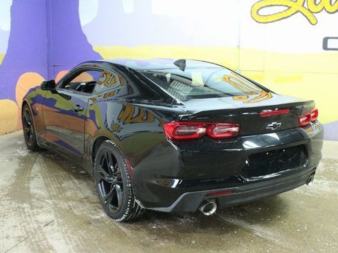 Used 2020 Chevrolet Camaro LT image 6