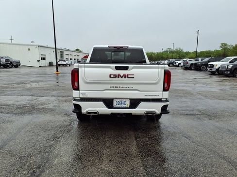 Used 2024 GMC Sierra 1500 Denali w/ Technology Package AWD/4WD image 28