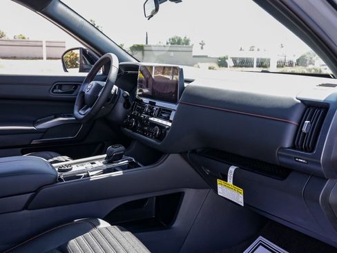 New 2026 Nissan Pathfinder Rock Creek AWD/4WD image 19