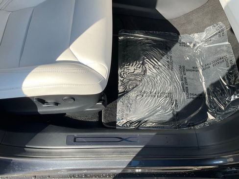 Used 2019 Tesla Model X Performance image 61