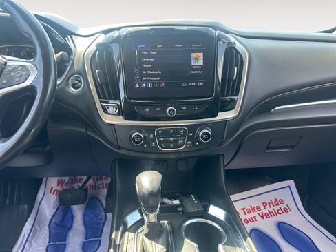 Used 2021 Chevrolet Traverse RS AWD/4WD image 10