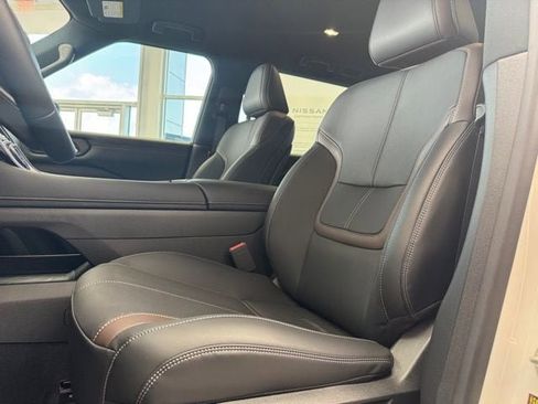 New 2026 Nissan Armada SL w/ Captain's Chari Seat Package image 10
