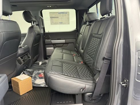 New 2026 Ford F250 Lariat w/ Black Appearance Package image 47