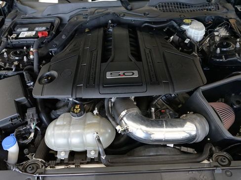 Used 2022 Ford Mustang GT Premium w/ Equipment Group 401A RWD image 50