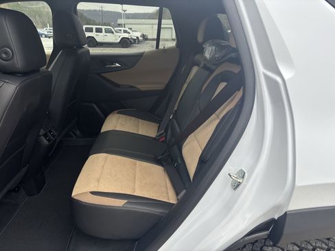 New 2026 Chevrolet Equinox ACTIV w/ Convenience Package III image 25