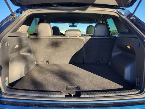 Used 2022 Volkswagen Atlas Cross Sport SE image 13