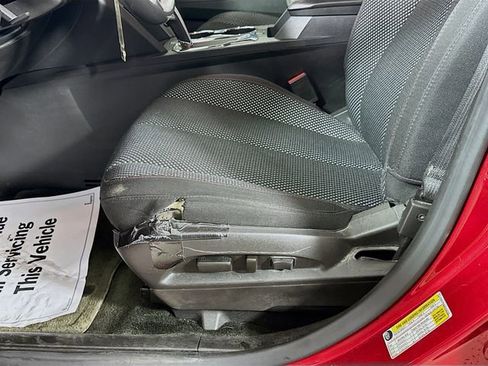 Used 2015 Chevrolet Equinox LT w/ Driver Convenience Package image 20