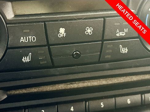 Used 2013 BMW 335i Convertible image 20