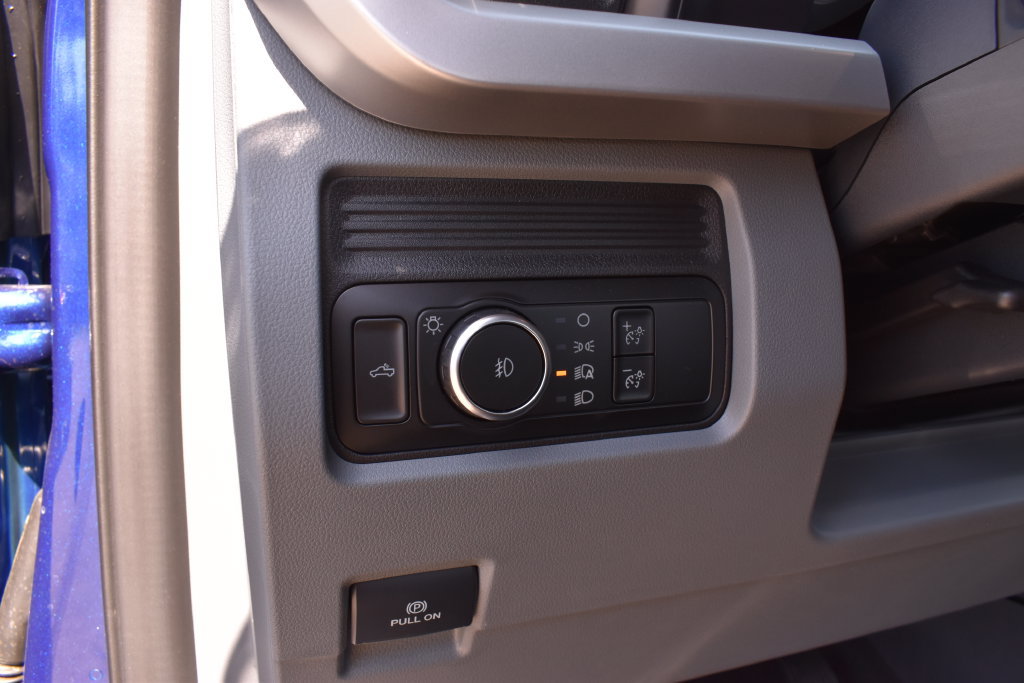 New 2026 Ford F250 XL w/ STX Appearance Package AWD/4WD image 25