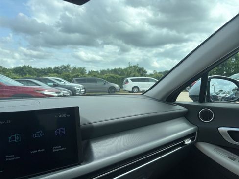 Used 2025 Hyundai Sonata SEL image 34