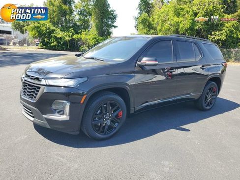 Certified 2023 Chevrolet Traverse Premier w/ Redline Edition image 3