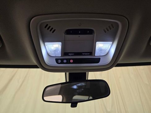 Used 2019 Chevrolet Traverse LT w/ LPO, Floor Liner Package image 24