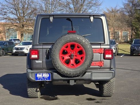 Used 2021 Jeep Wrangler Sport AWD/4WD image 11