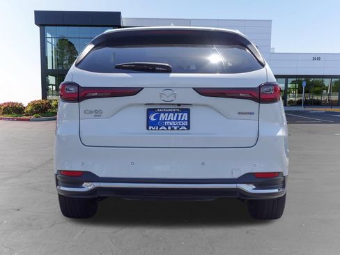 Used 2024 MAZDA CX-90 Plug-In Hybrid w/ Premium Pkg AWD/4WD image 5