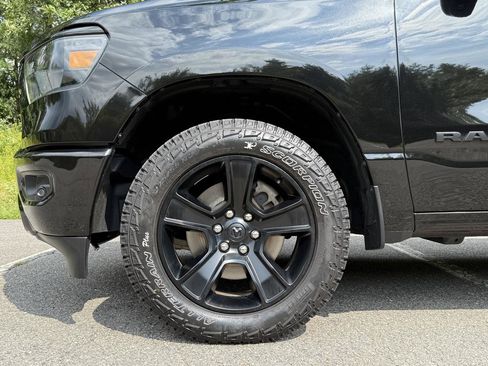 Used 2021 RAM 1500 Big Horn AWD/4WD image 8