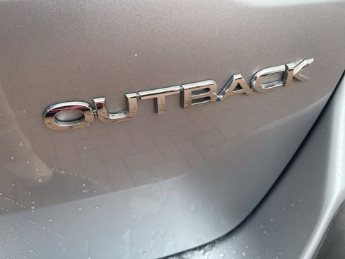 Used 2024 Subaru Outback Premium image 14