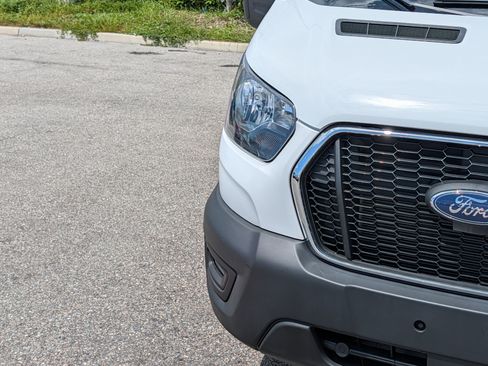 Used 2025 Ford Transit 250 Low Roof w/ Exterior Upgrade Package RWD image 12
