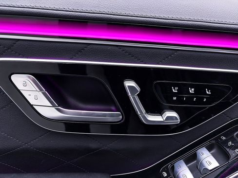 Used 2024 Mercedes-Benz S 580 4MATIC Sedan image 20