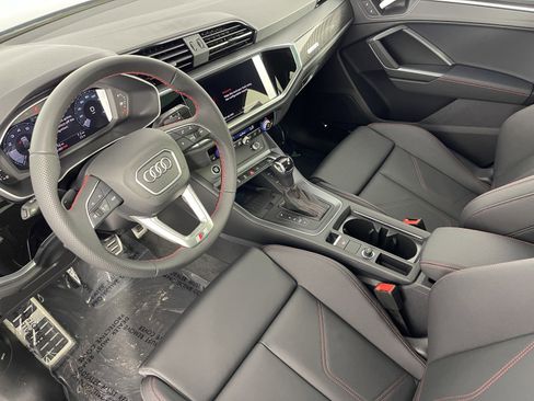 New 2025 Audi Q3 2.0T Premium Plus image 5